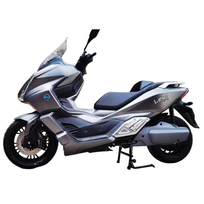 Lion Electric Maxi Scooter